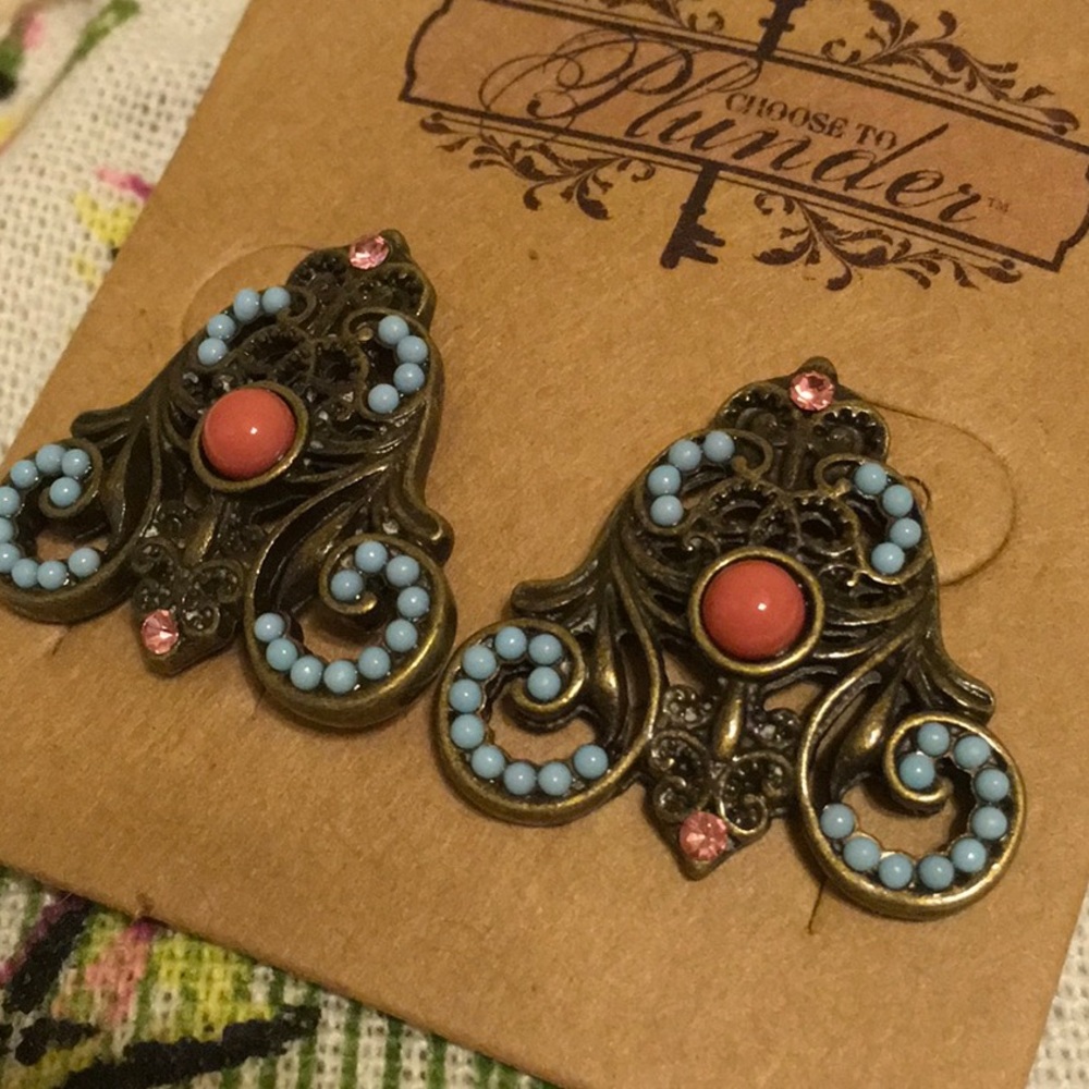 Laney Earrings